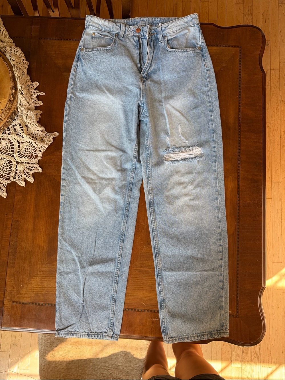 H&M Women 90s baggy jeans